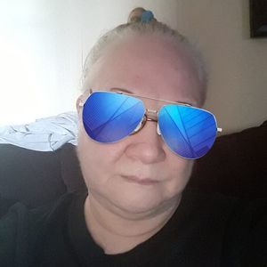 Meet your Posher, Joyce